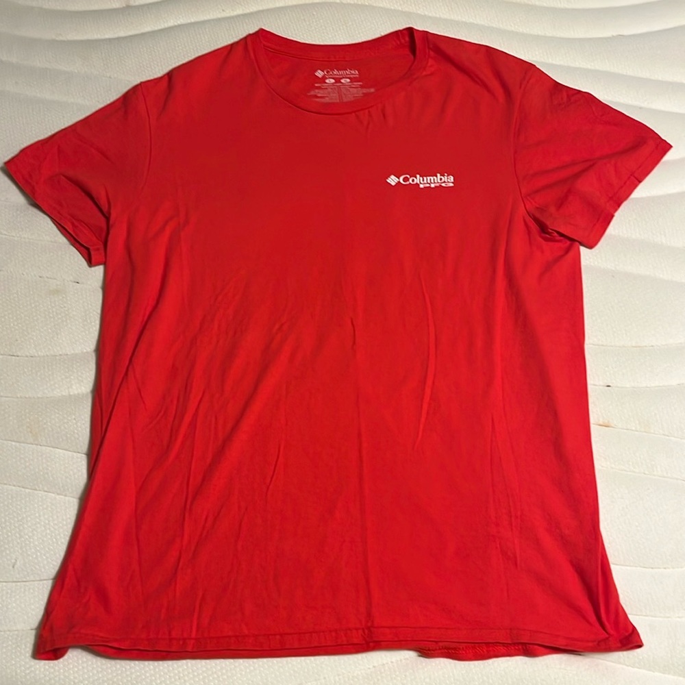 Size: L
Color: Red
Brand: Columbia PFG
Details: PFG Logo